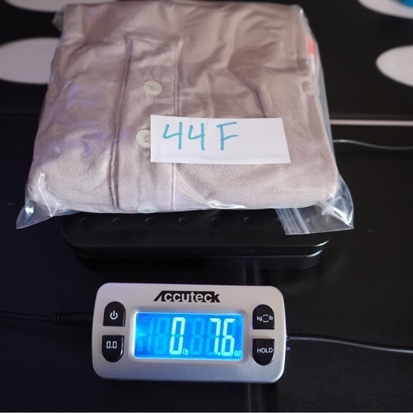 Victoria's Secret Pink sz L Beige Long Sleeve Graphic Tee - Picture 7 of 8